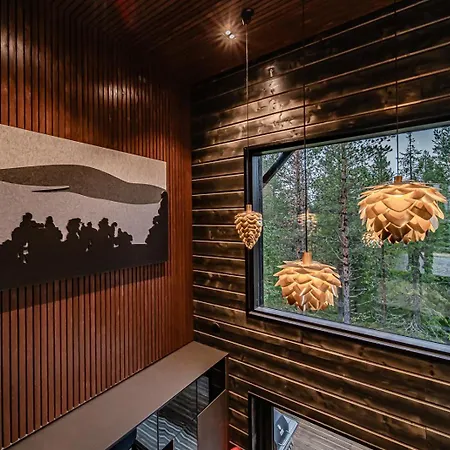 Komia Iso By Aavalevi * Levi